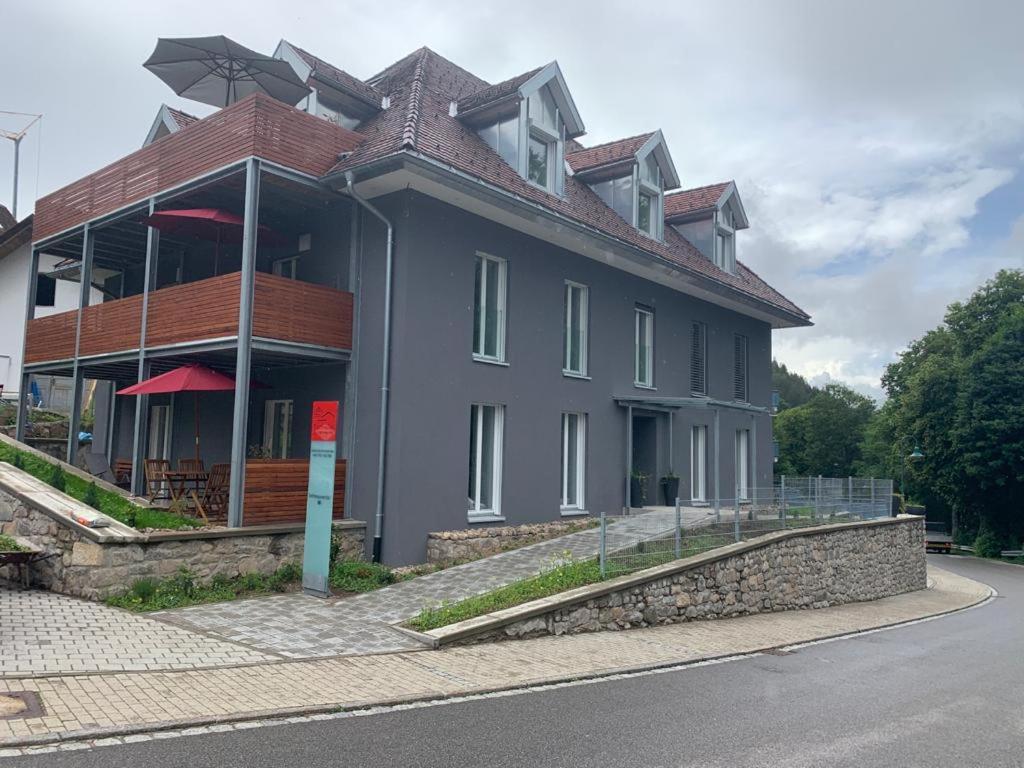 Apartment Dom-i-ziel *